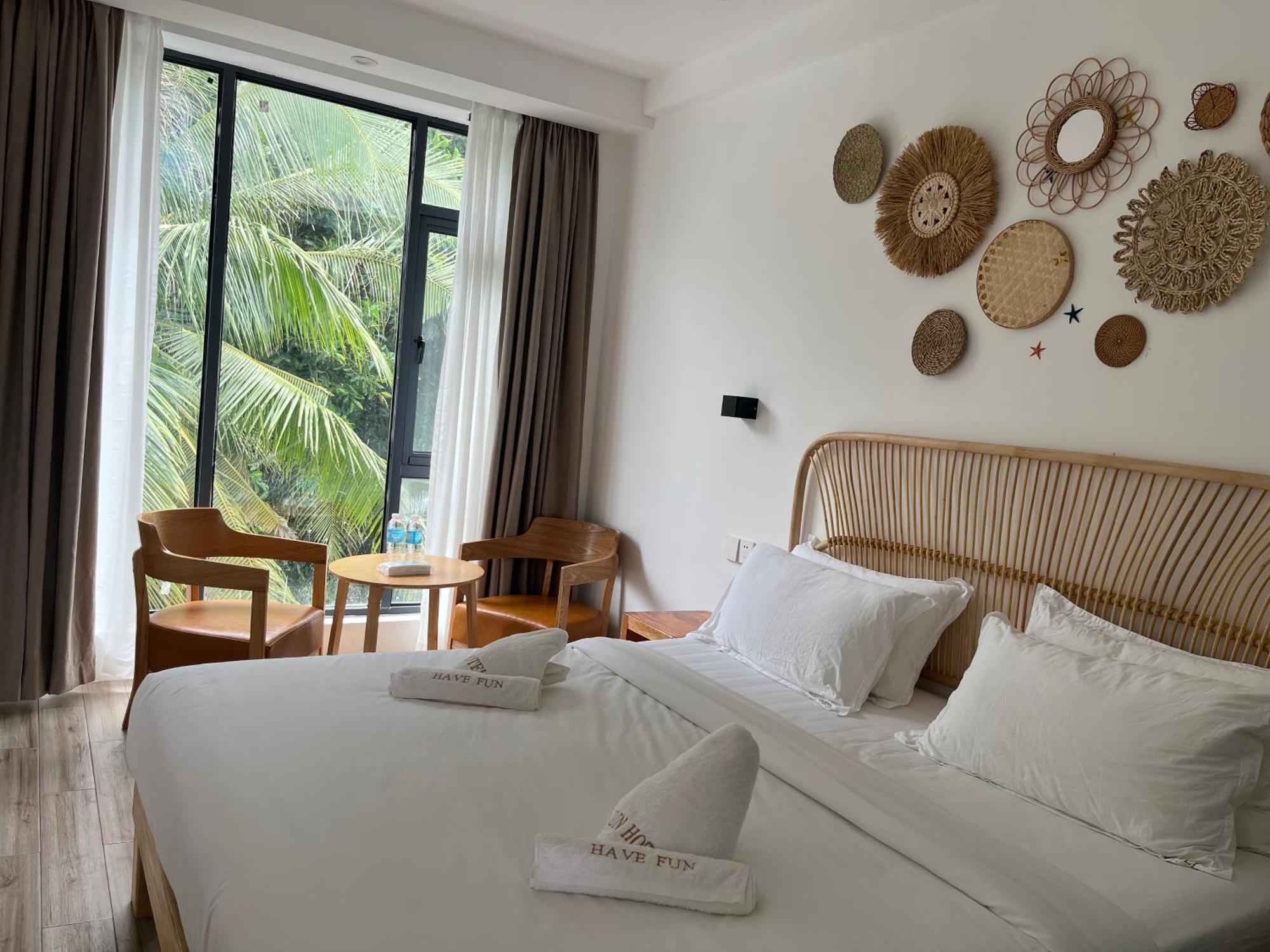 Fun Hotel Panglao Exterior photo