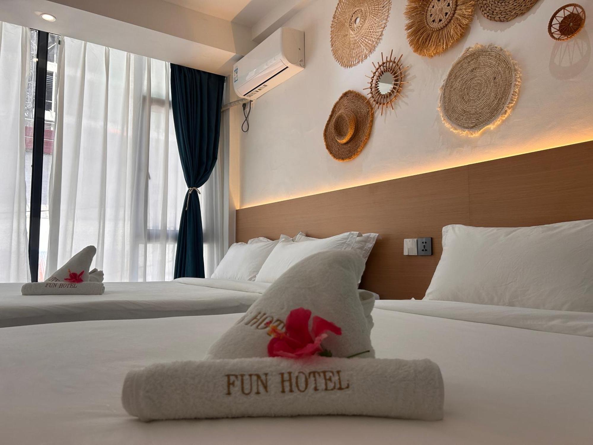 Fun Hotel Panglao Exterior photo